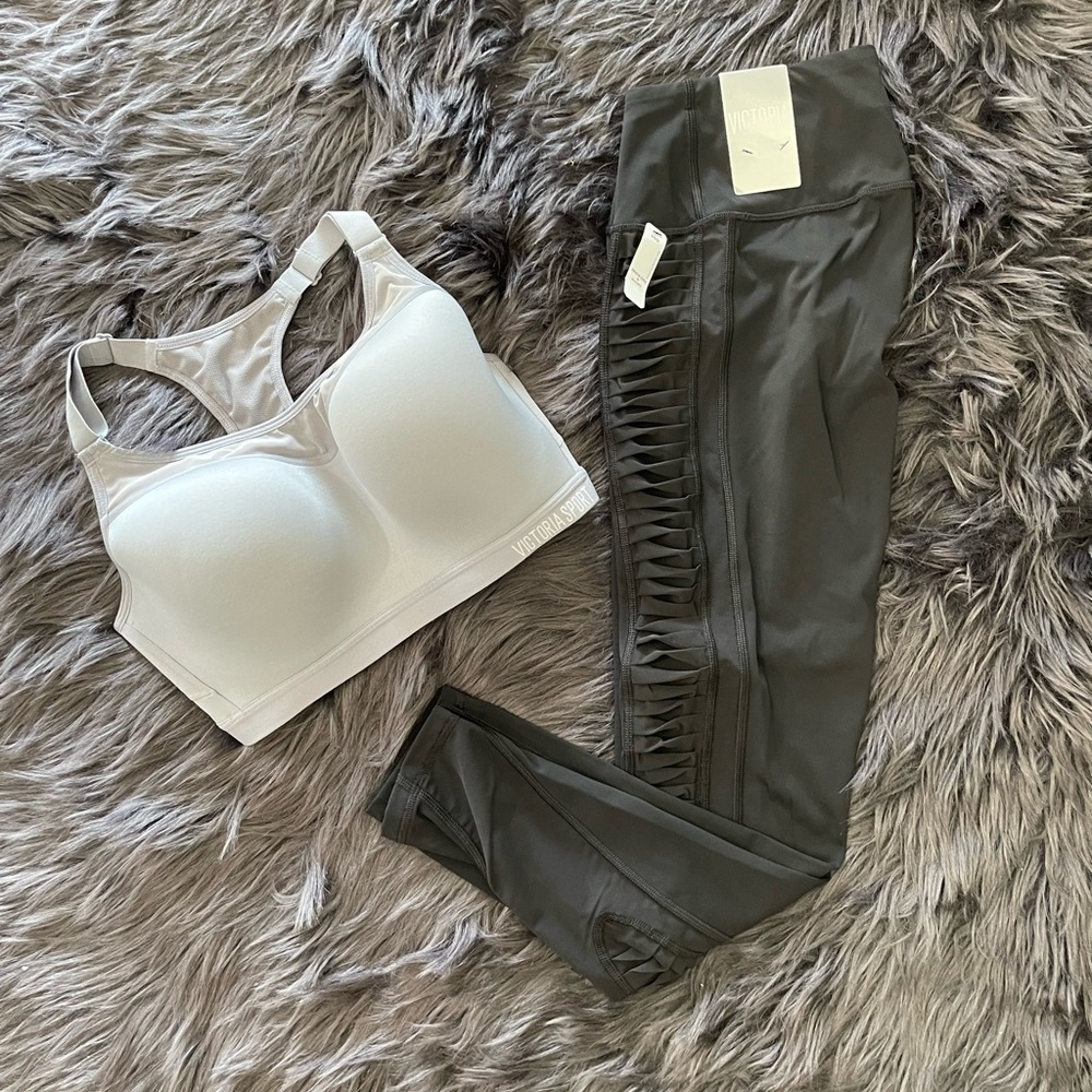 VS 34DD/Small outfit